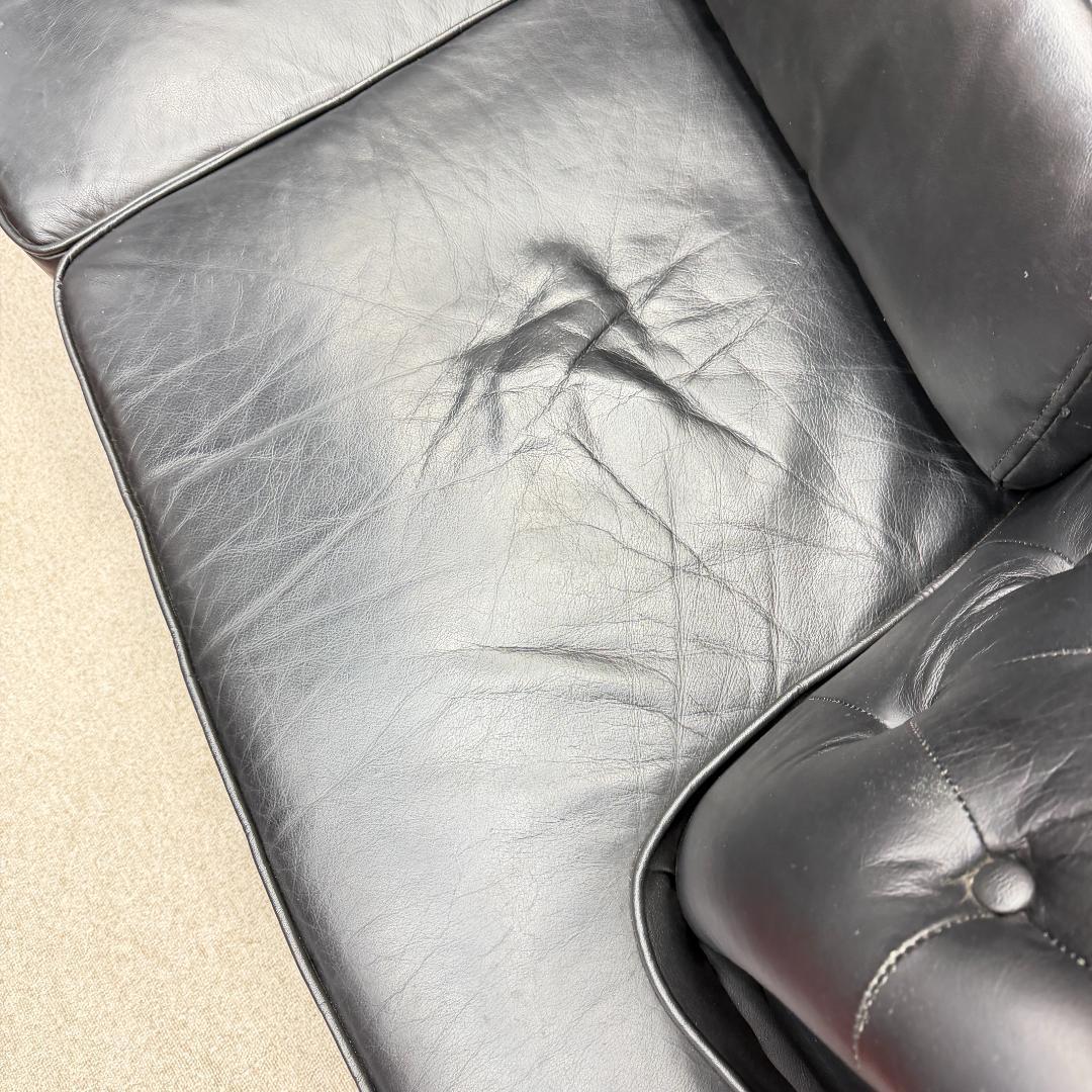 東京23区送料無料　美品チェスターフィールド本革ソファー　クリーニング済み