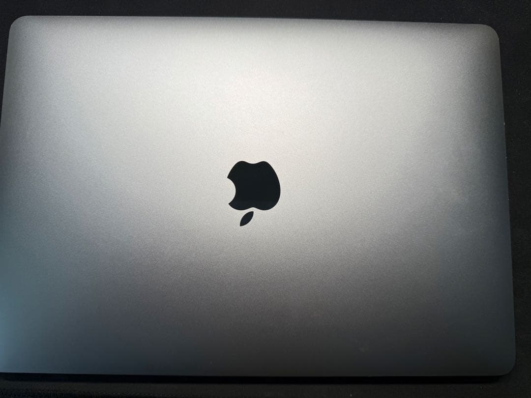 Apple MacBook Pro 2017 13インチ　スペースグレー