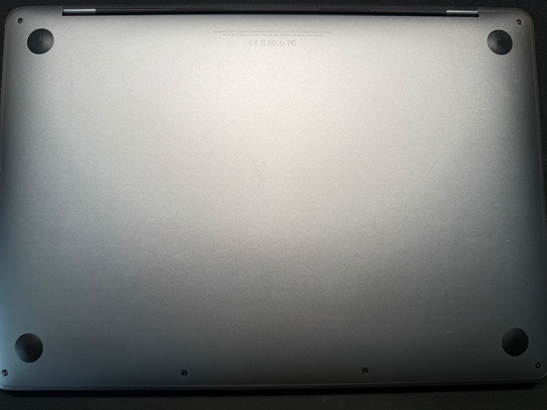 Apple MacBook Pro 2017 13インチ　スペースグレー