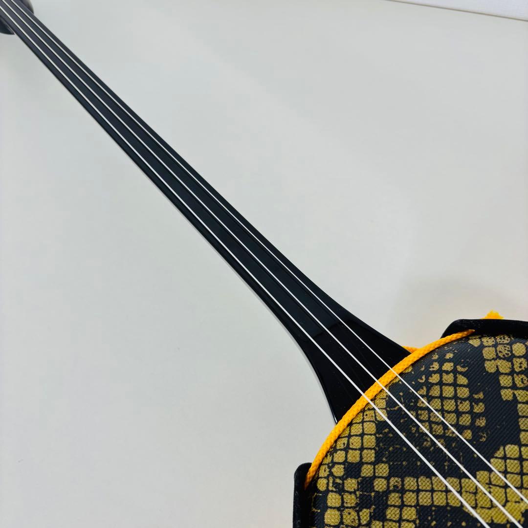 沖縄三線 人工蛇皮 沖縄 民謡 和楽器 三線 送料込み