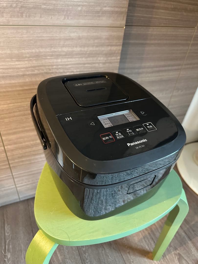 Panasonic IH炊飯器 SR-HE180 2022年製