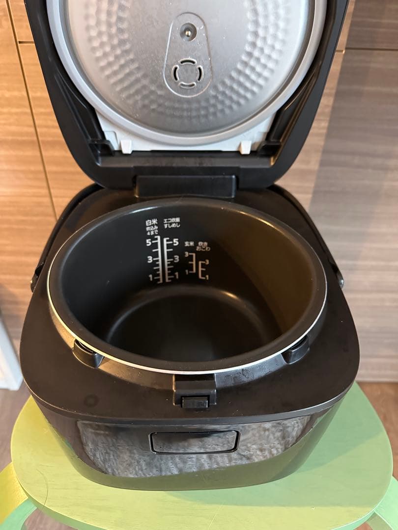 Panasonic IH炊飯器 SR-HE180 2022年製