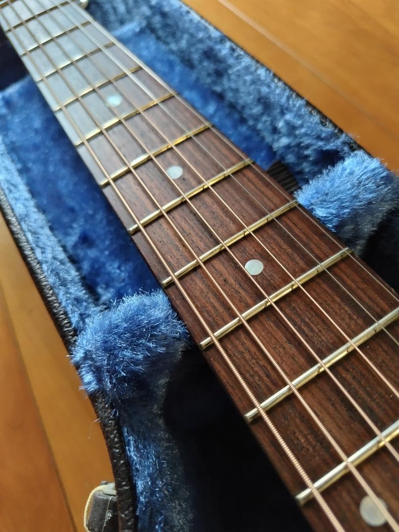 天使のインレイ　小ぶりなアコギ　K.Yairi SO-18美品