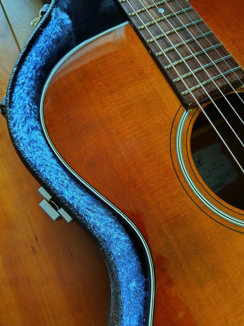 天使のインレイ　小ぶりなアコギ　K.Yairi SO-18美品