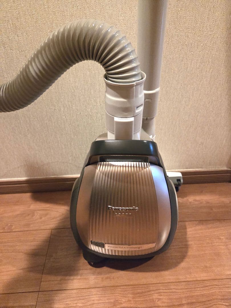 Panasonicキャニスター掃除機 【2020年】