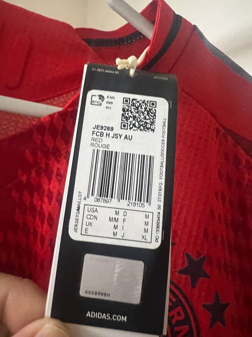 【海外正規品　新品　未着用】FCバイエルン ハリーケインレプリカユニフォーム