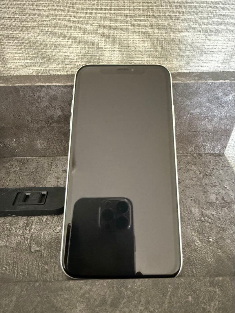 iPhone XR ホワイト 128GB SIMフリー