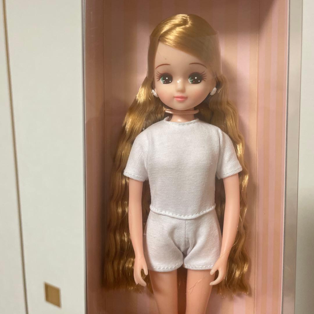 箱入り★お顔厳選★2019年日本橋アイコンモデル リカちゃん -V3