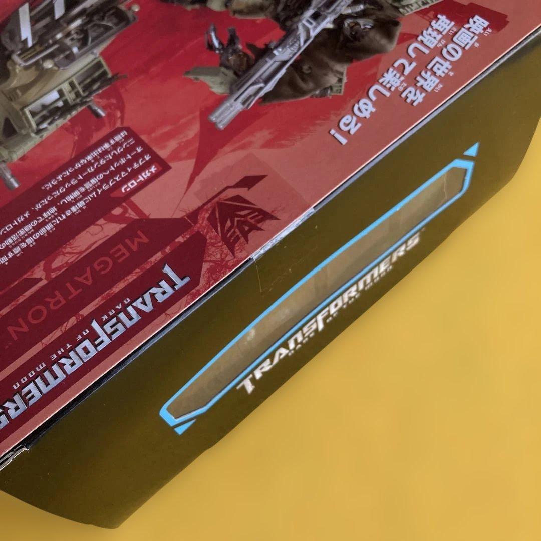 【新品未開封】TRANSFORMERS SS-27 メガトロン　スタジオシリーズ