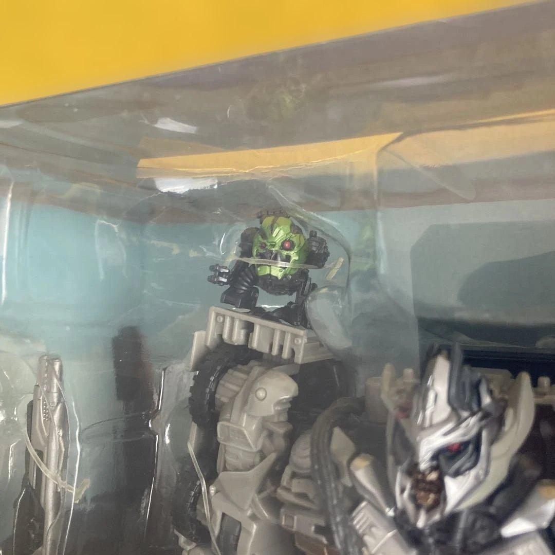 【新品未開封】TRANSFORMERS SS-27 メガトロン　スタジオシリーズ