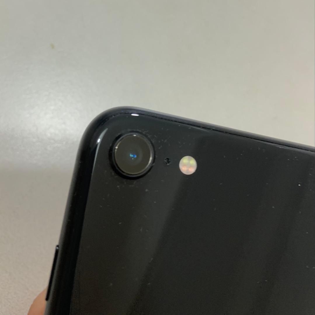 iPhone SE 第2世代 64GB SIMフリー 純正バッテリー99% 美品