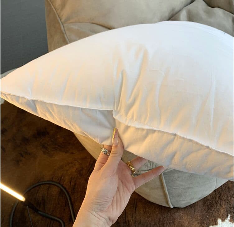 ハンガリーのしろい白いビロード5つほし星ホテルせんよー専用のまくら枕