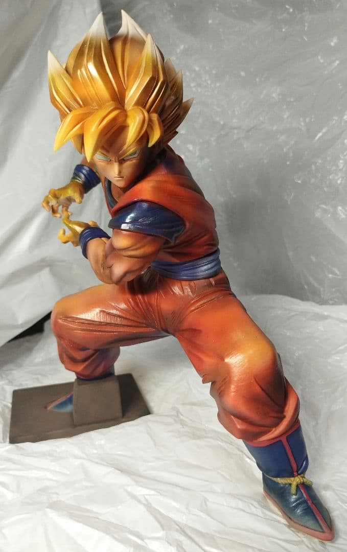 ドラゴンボール　リペイント　フィギュア　孫悟空　Grandista