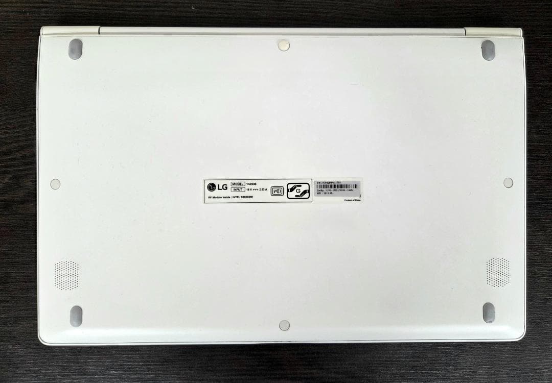 LG gram 14インチ/ i5 / 16Gb / 256Gb / Win11