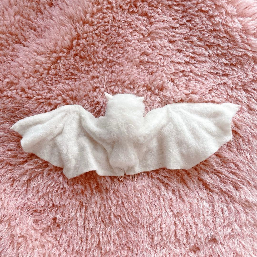 最終価格　白コウモリ　ぬいぐるみ　海外作家様　ハンドメイド