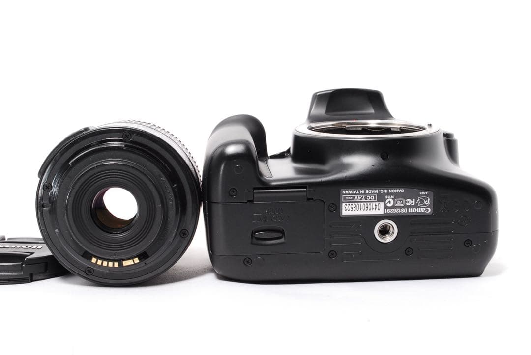 ショット数少なめ◆Canon Kiss X50◆一眼レフカメラ◆すぐ使える◆美品