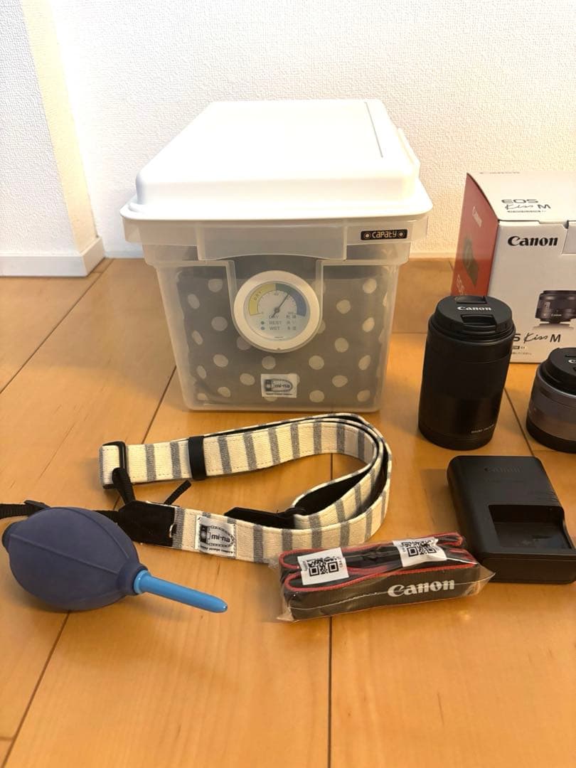 Canon EOS Kiss M EF-M15-45 IS STM EF-M望遠