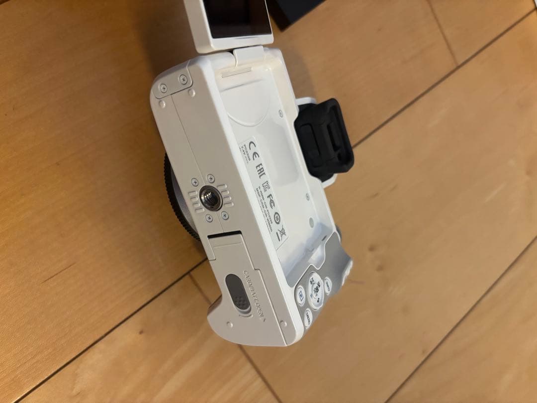 Canon EOS Kiss M EF-M15-45 IS STM EF-M望遠