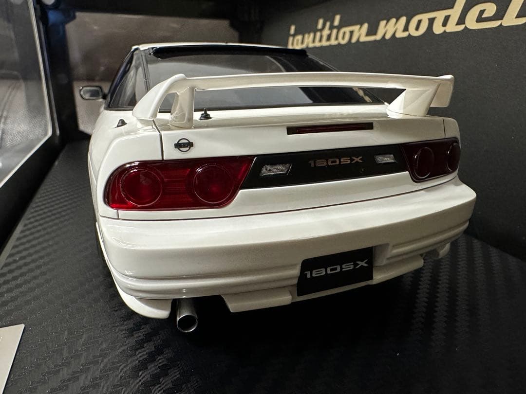 1/18 イグニッションモデル Nissan RPS13 180SX 白