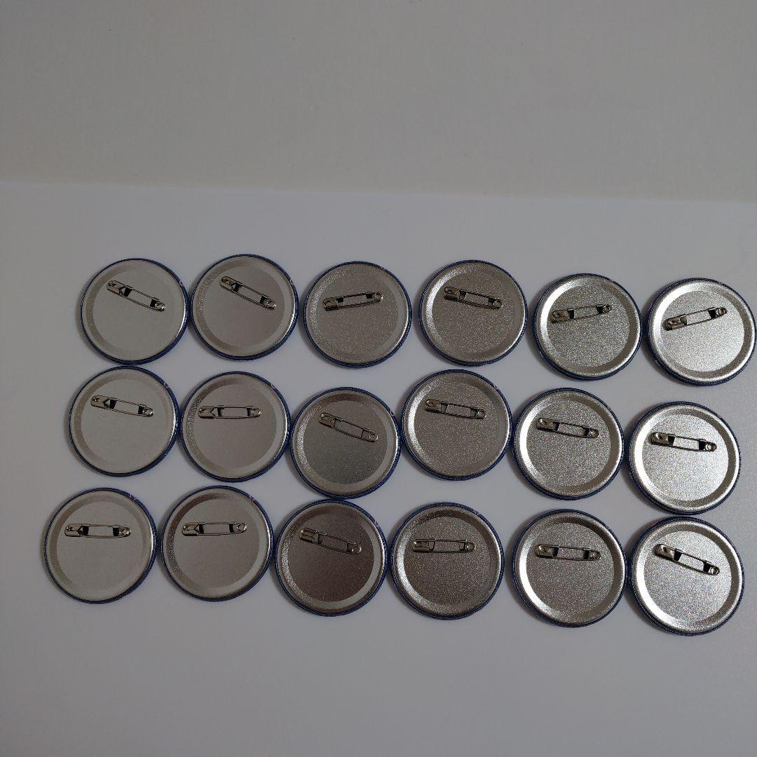 初音ミク　 ドンキ 　kawaii fashion　ホログラム缶バッジ　ミク