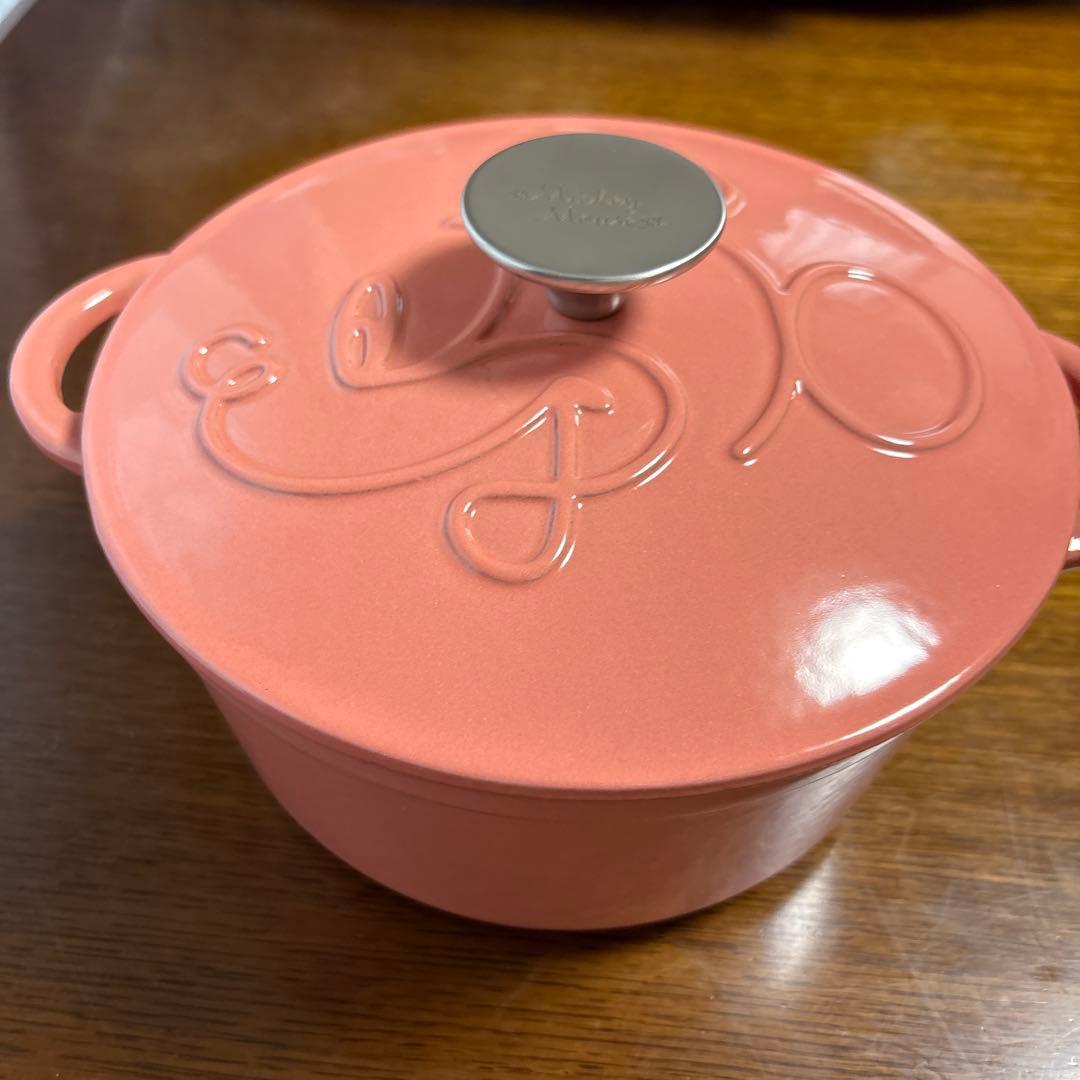 ミッキーマウス エナメル鋳鉄鍋 20cm