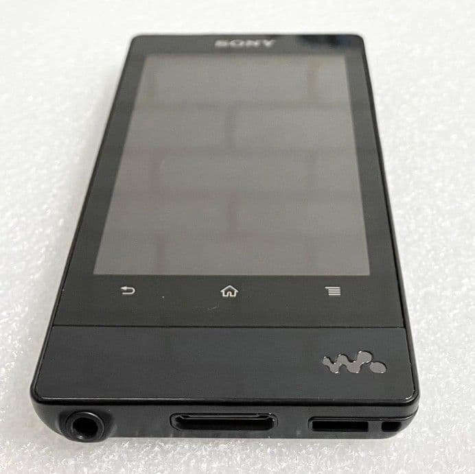 美品　SONY walkman 16GB NW-F800Series