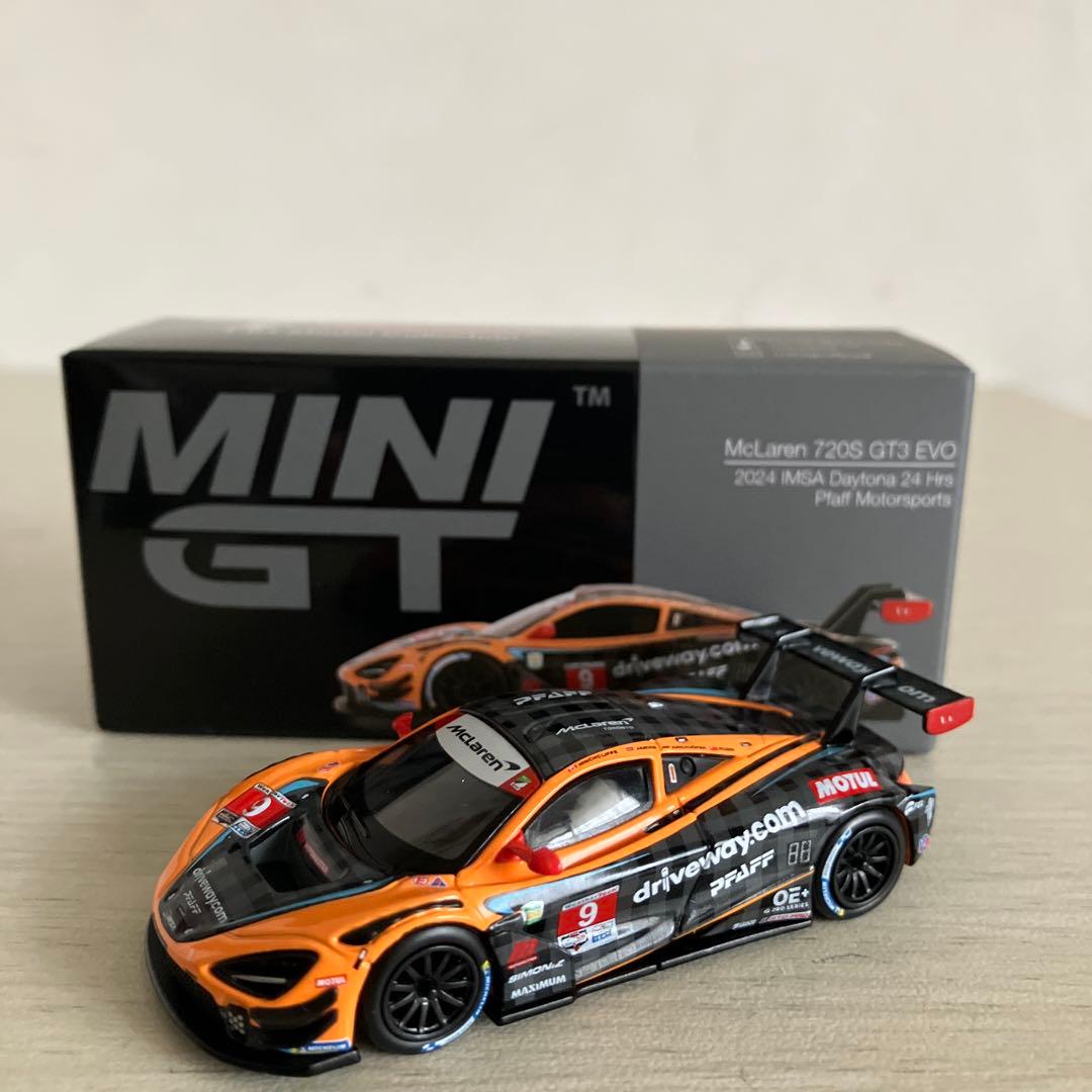ミニカー MINIGT McLaren 720S