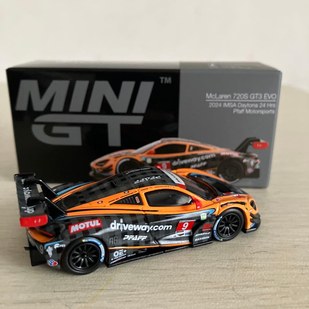 ミニカー MINIGT McLaren 720S
