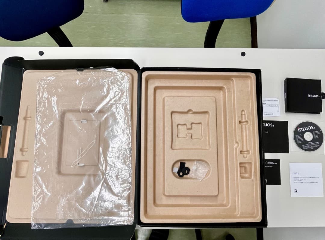☆　Wacomワコムintuos5touchLARGE PTH-850/K0