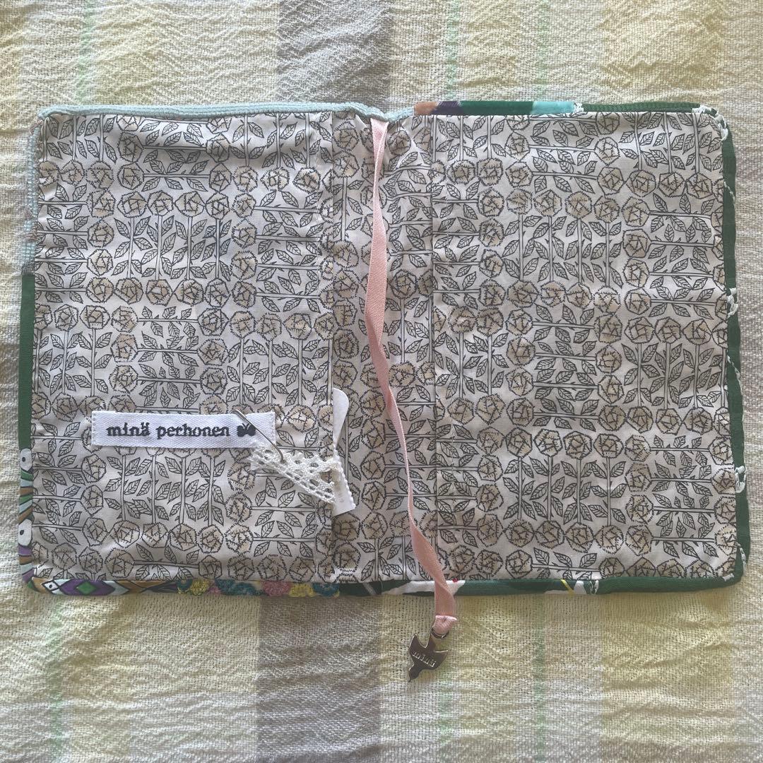 minä perhonen パッチワークパスケース A5サイズ　未使用品