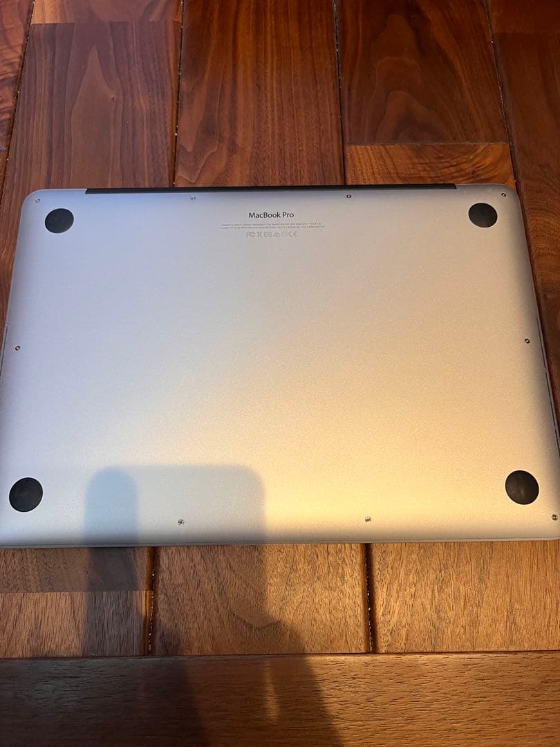 MacBook Pro 日本語配列キーボード　256GB