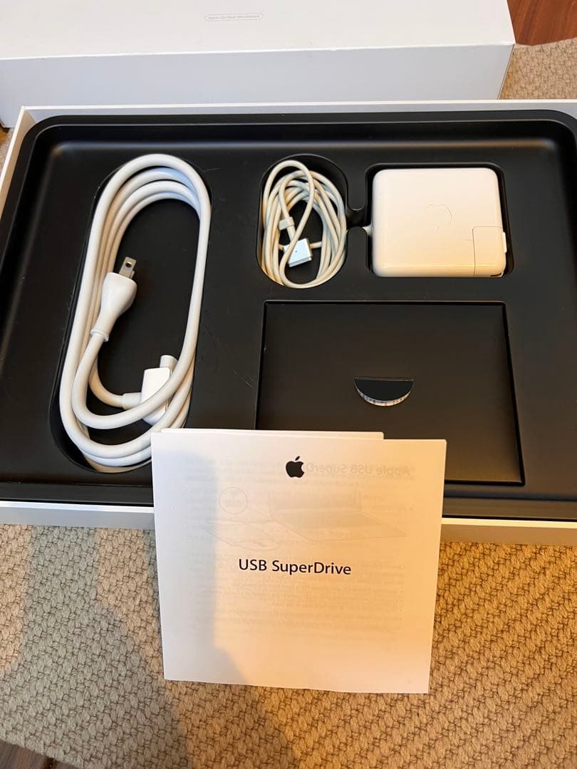 MacBook Pro 日本語配列キーボード　256GB