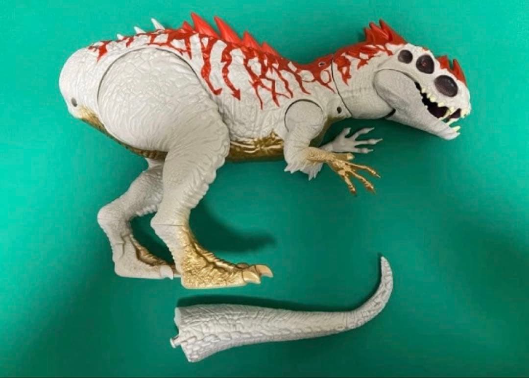 ジュラシックワールド ハズブロ インドミナスレックス フィギュア 恐竜 未組立