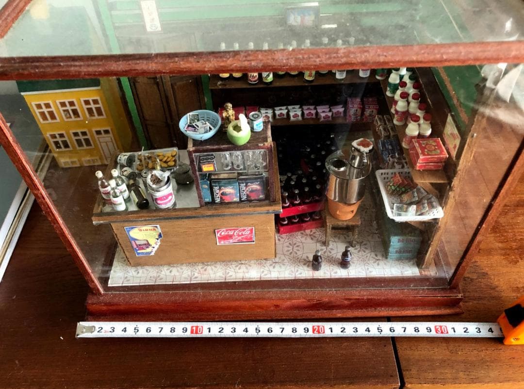 タイ料理店　フィギュア　モデル