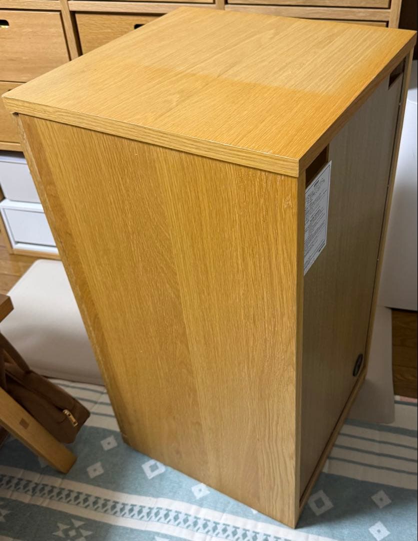 無印良品木製キャビネット　ガラス扉　オーク材突板 幅４４×奥行４４×高さ８３ｃｍ