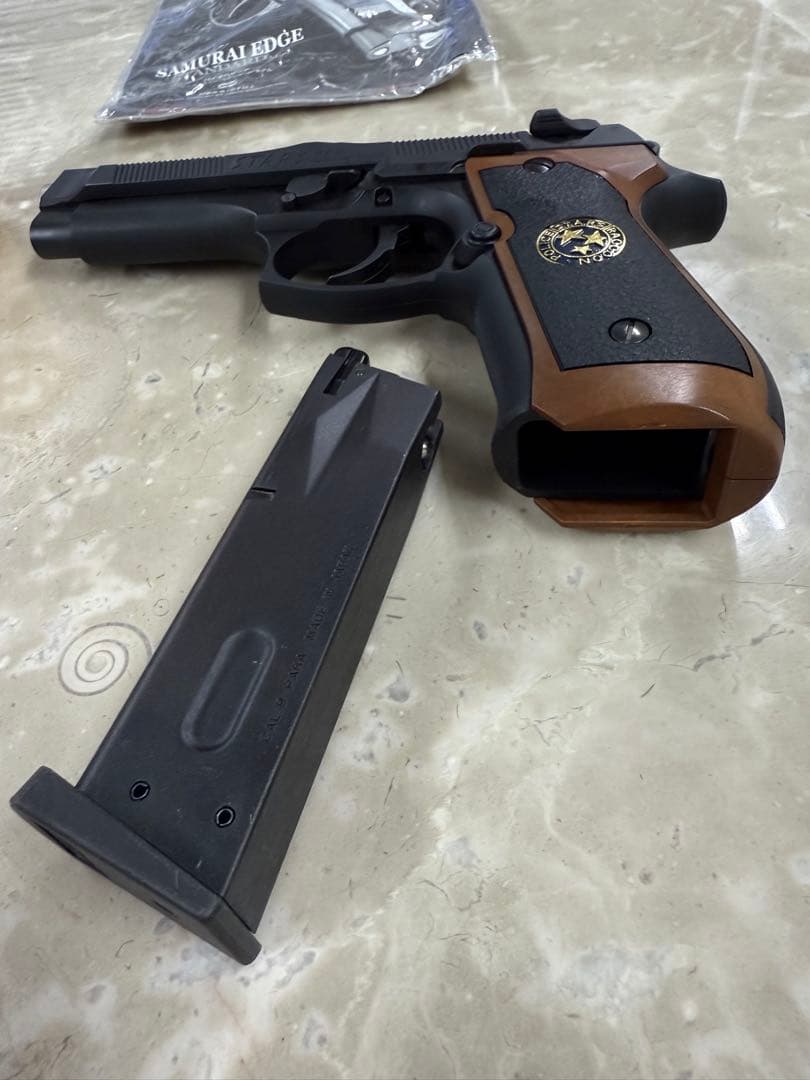 ⑧東京マルイbiohazard SAMURAIEDGE スタンダードモデル