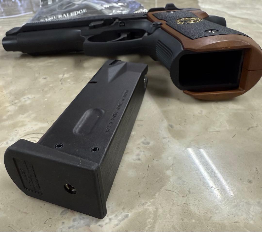 ⑧東京マルイbiohazard SAMURAIEDGE スタンダードモデル