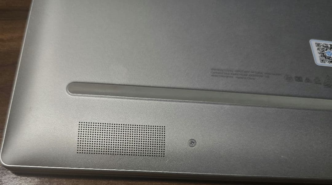 ノートパソコン　HP Pavilion Plus 14s-dq1011nw