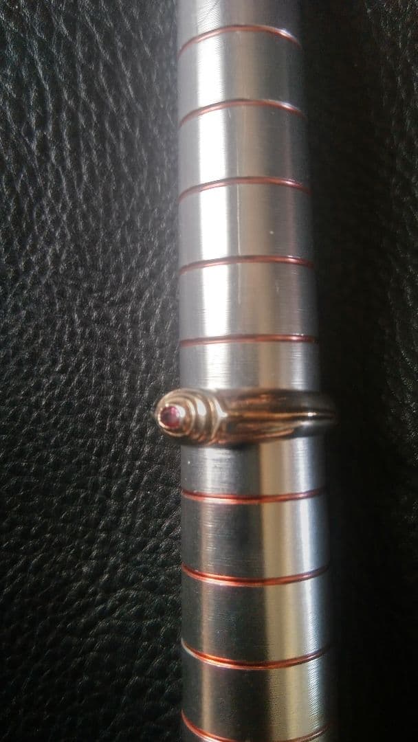 ミス タカオk9シルバーガーネットコンビリング