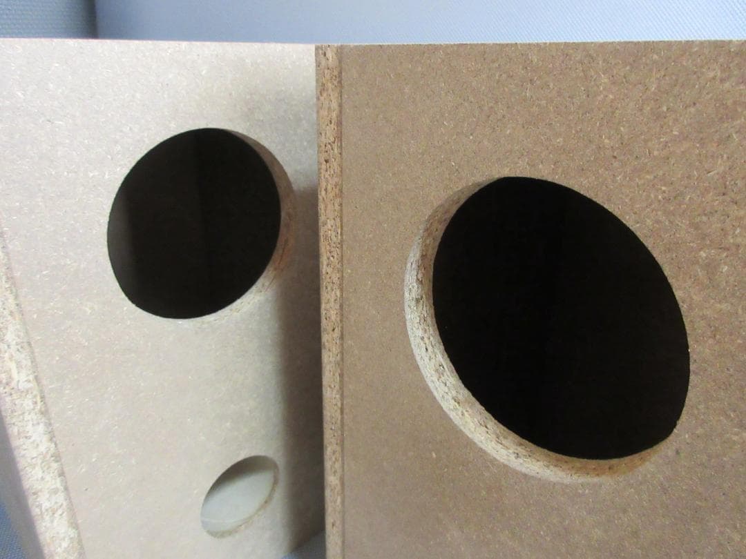 ★スピーカー エンクロージャー◇10cm用バスレフ型★ペア◇未使用未塗装