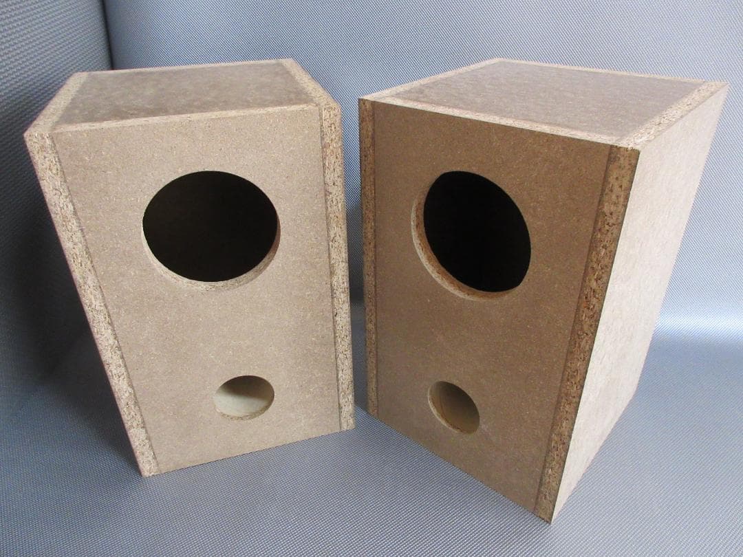 ★スピーカー エンクロージャー◇10cm用バスレフ型★ペア◇未使用未塗装