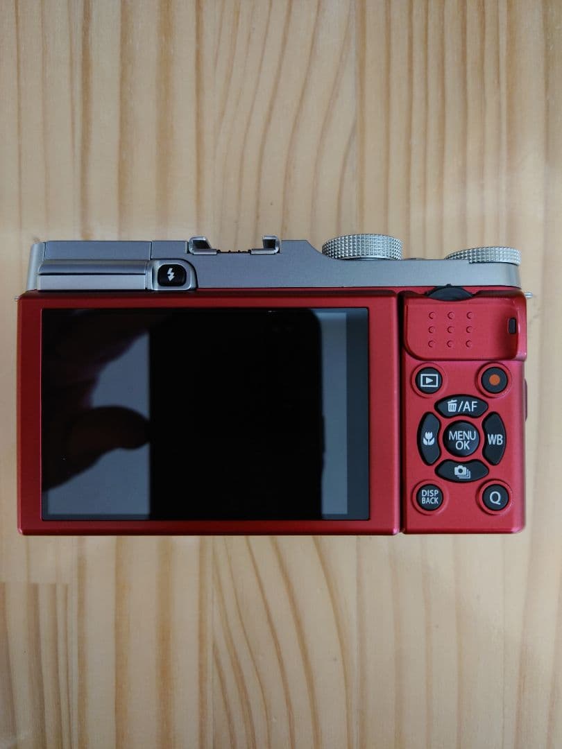 ★美品レベル★ FUJIFILM フジフィルム X-A1 ミラーレス一眼カメラ