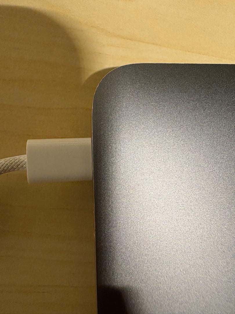 MacBook本体 Macbook Air M1 (2020) 8GB / 256GB