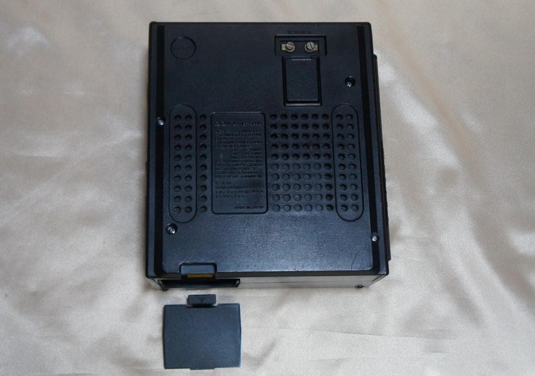 綺麗☆受信できます☆SONYソニースカイセンサー☆ICF-5600☆BCLラジオ