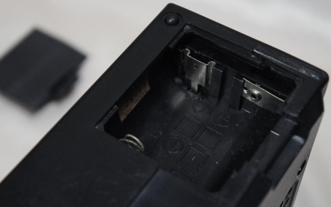 綺麗☆受信できます☆SONYソニースカイセンサー☆ICF-5600☆BCLラジオ