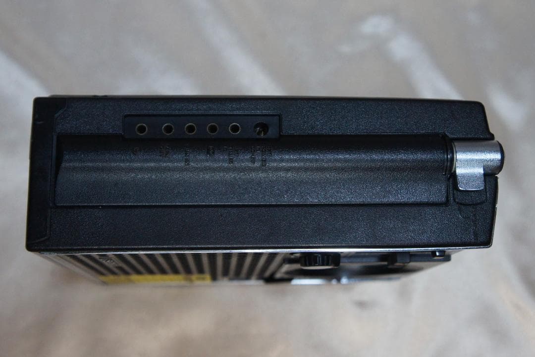 綺麗☆受信できます☆SONYソニースカイセンサー☆ICF-5600☆BCLラジオ