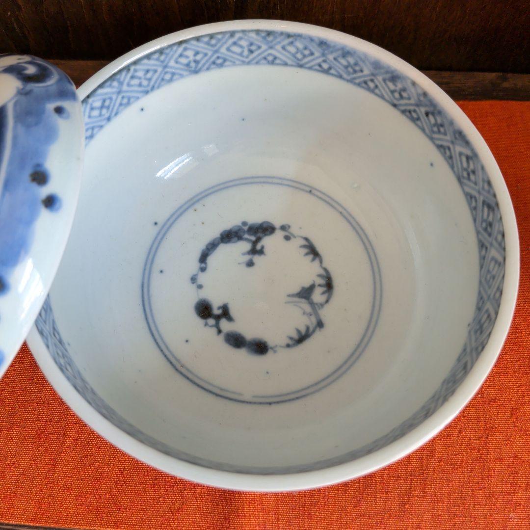 伊萬里　兎紋蓋付碗