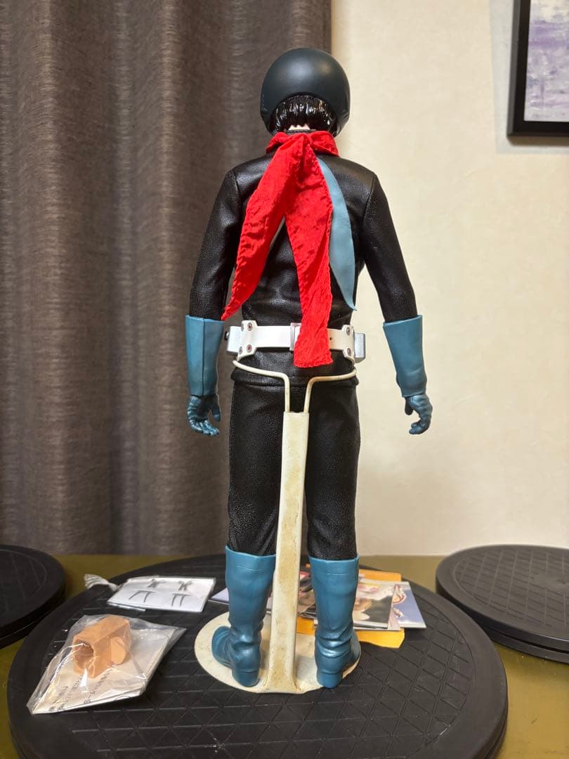 メチャクチャデカい 仮面ライダー 旧1号 フィギュア 約40cm 付属品有