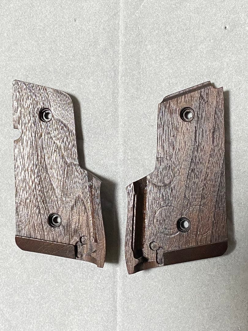 千束の銃　専用木製グリップ　難あり