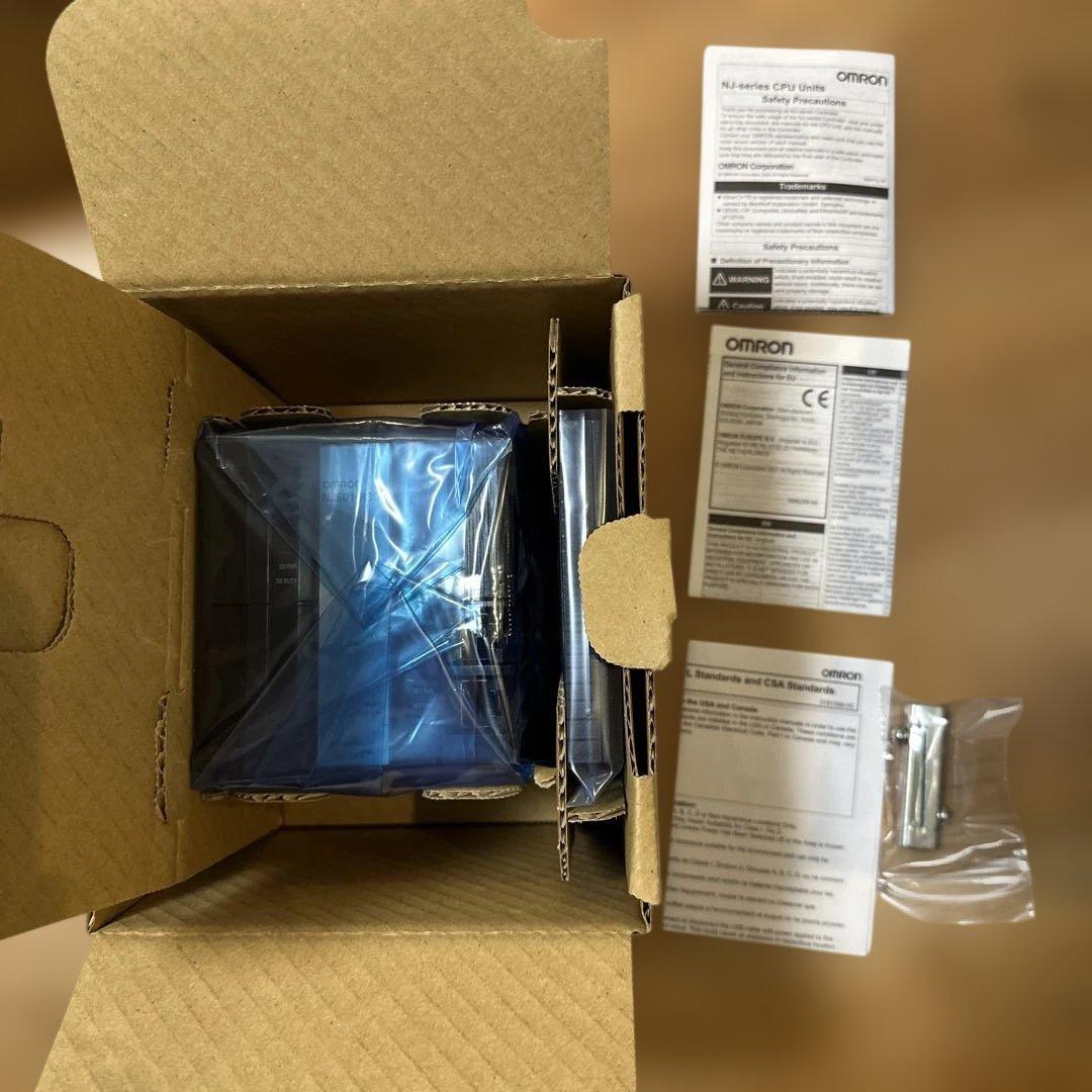 OMRON NJ501-R300 CPUユニット【新品未使用未開封】